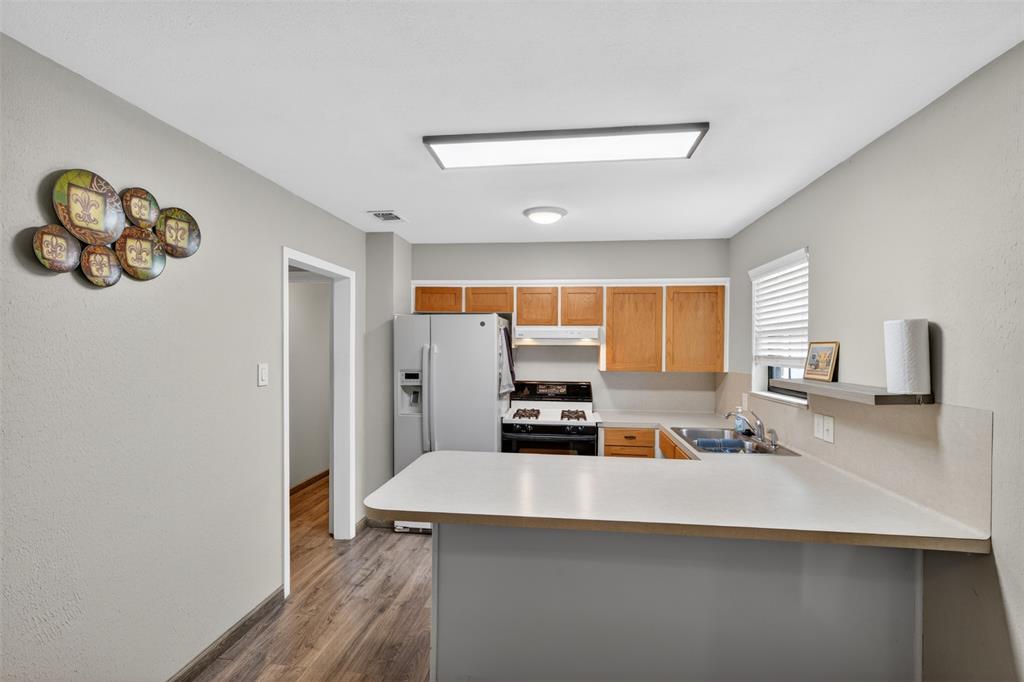 3524 Holiday Place Property Photo 8