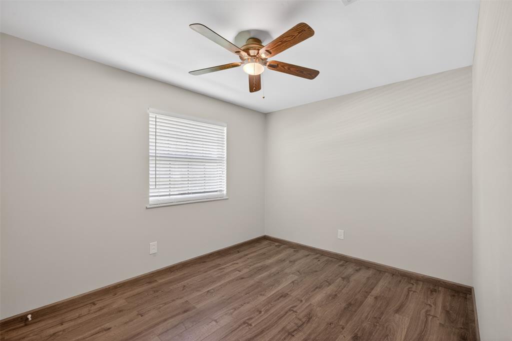 3524 Holiday Place Property Photo 16