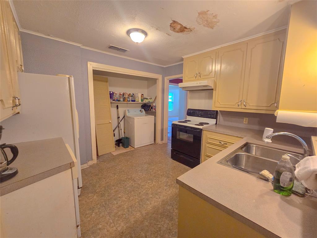 1302 Turner Street Property Photo 6