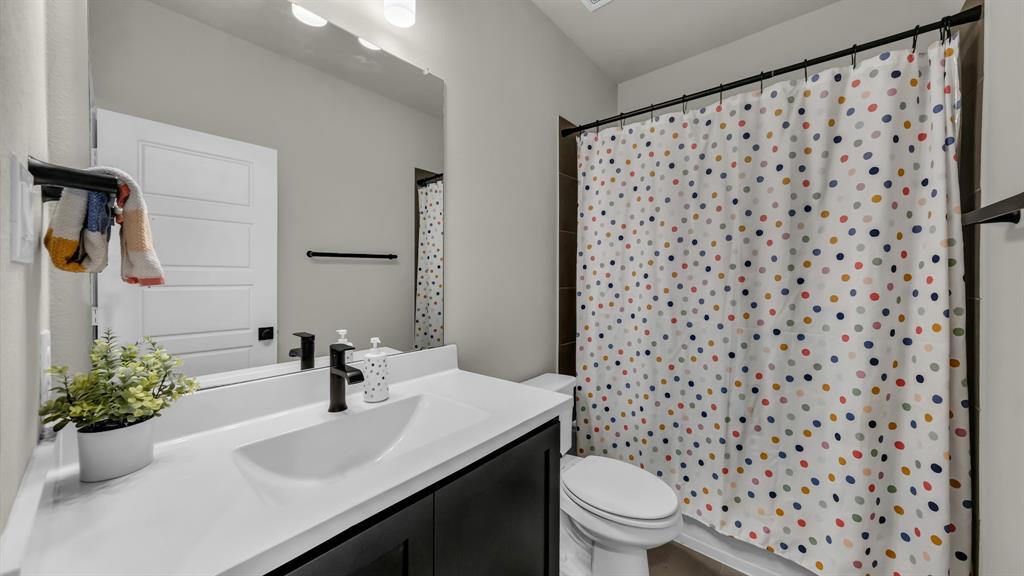 1617 Purple Thistle Lane Property Photo 33