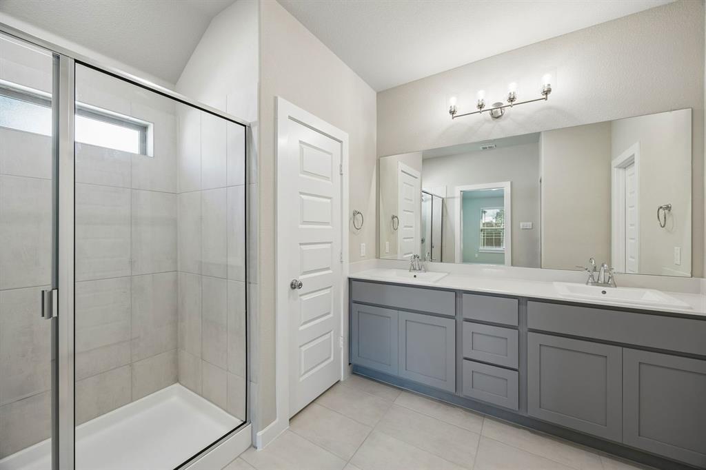 732 Brightstar Drive Property Photo 21