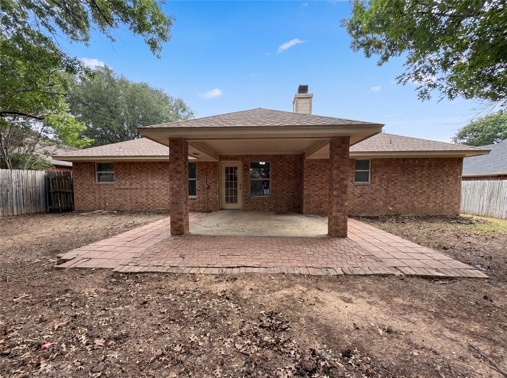 1233 Windy Meadows Drive Property Photo 5