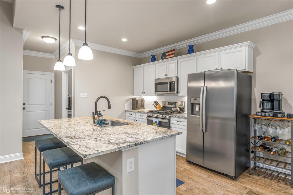 122 Brimestone Loop Property Photo 6