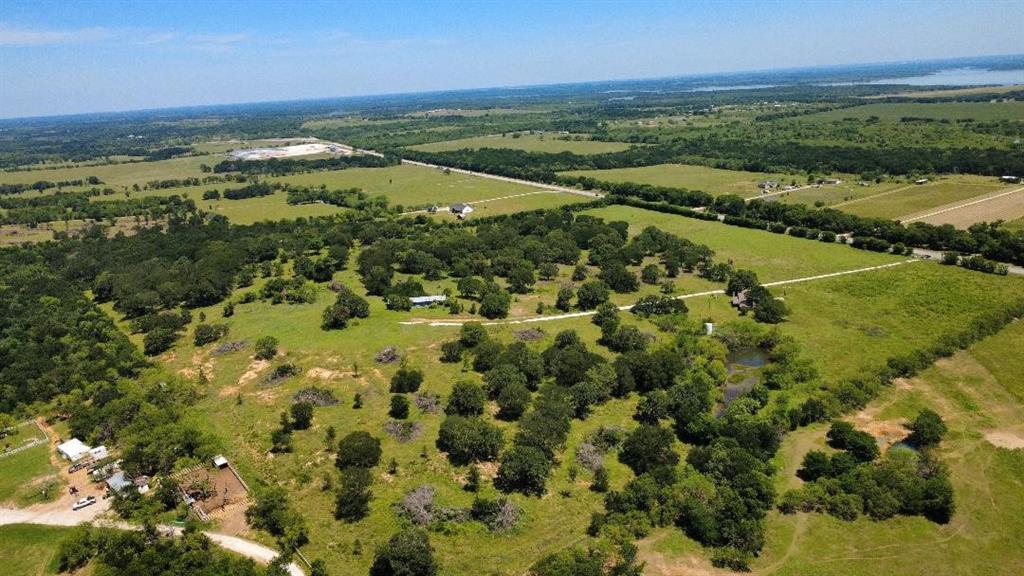 2041 Fm 933 Property Photo 10