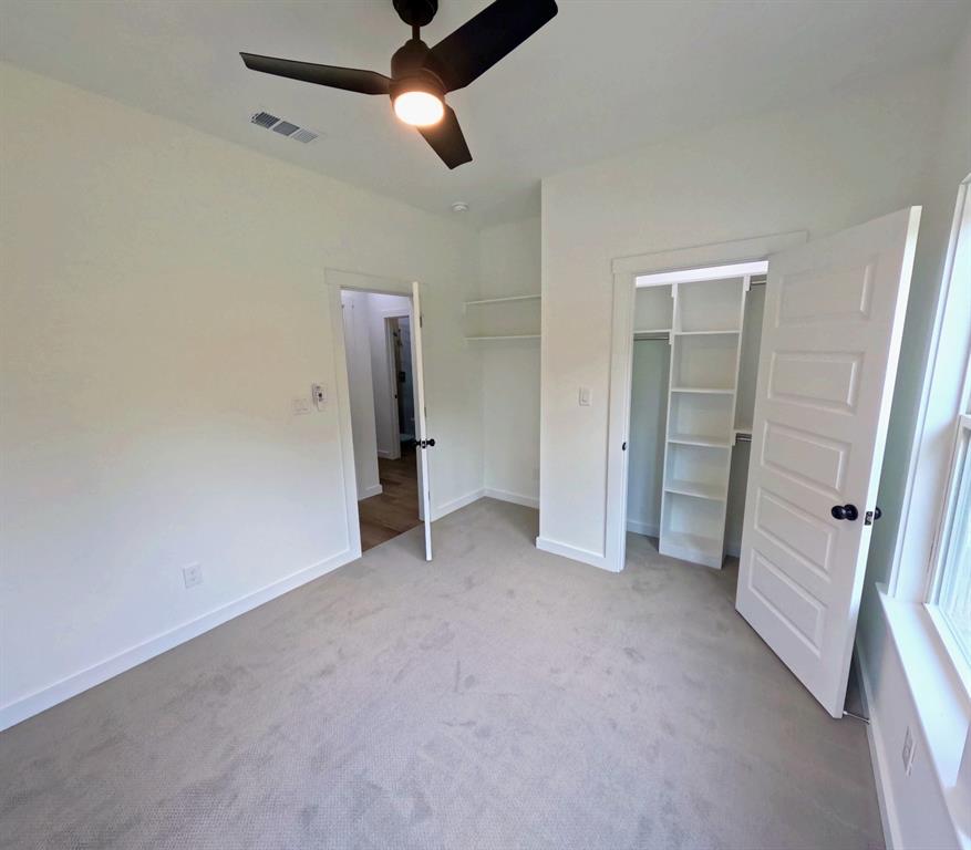 271 11th Street Property Photo 8