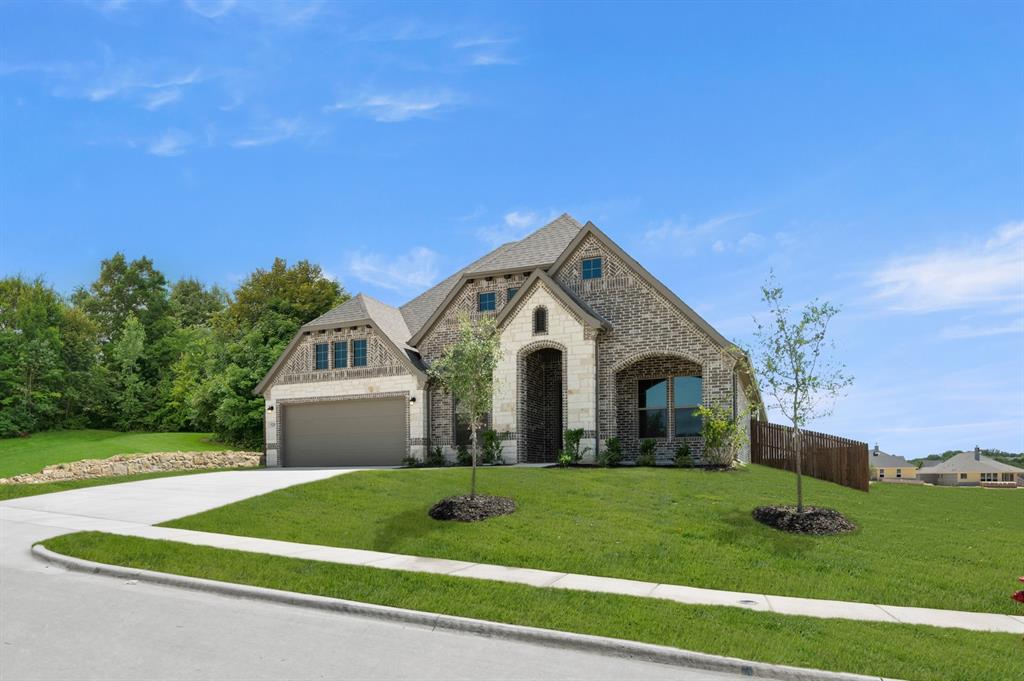 520 Vista Ridge Drive Property Photo 1