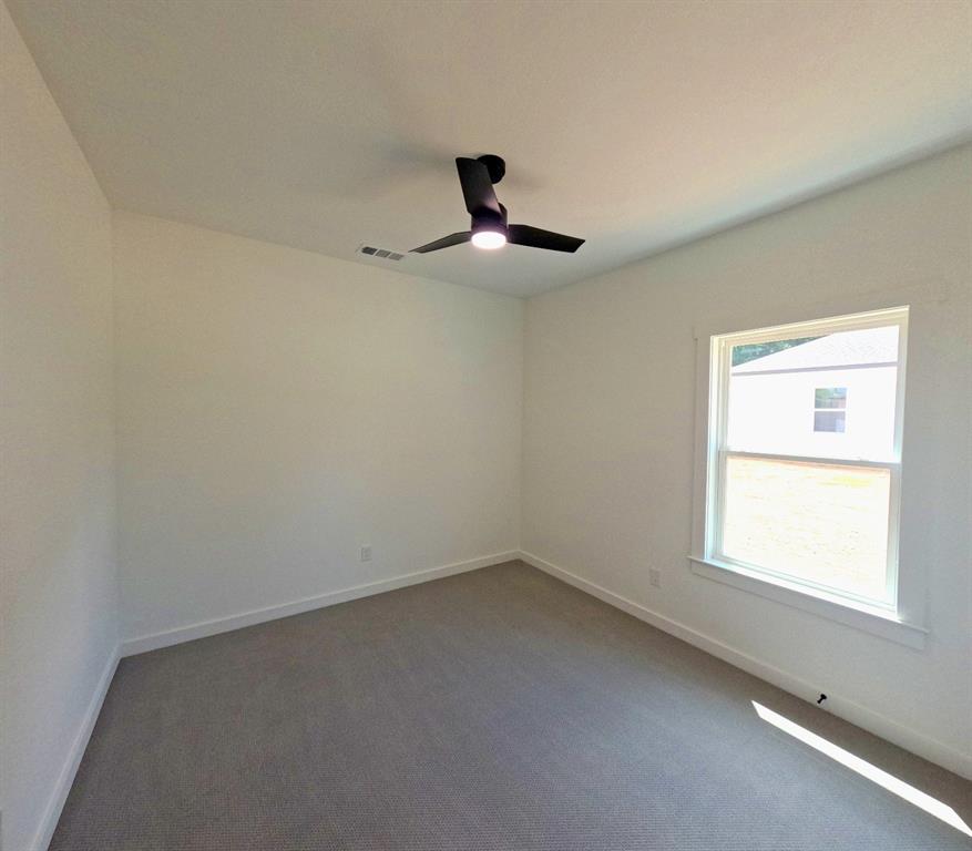 264 10th Street Property Photo 5