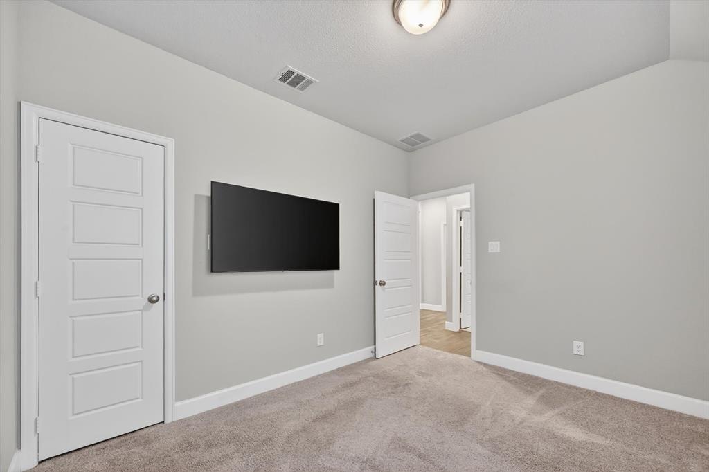 2209 Rothbury Drive Property Photo 18