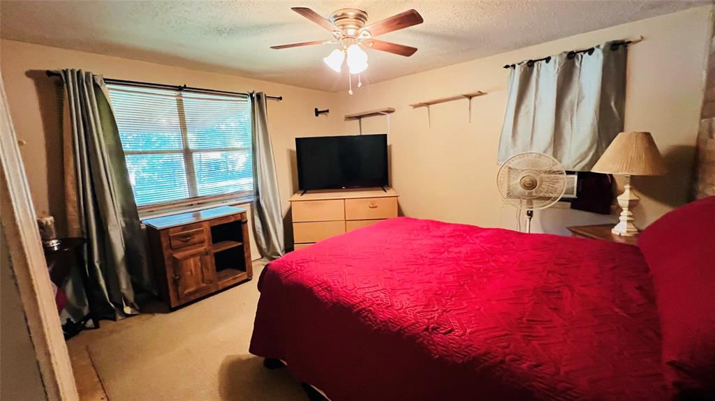 613 Hilltop Drive Property Photo 10