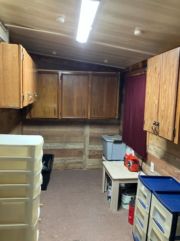 613 Hilltop Drive Property Photo 15