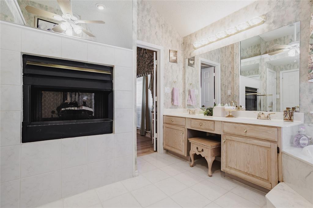 7115 Oaklawn Property Photo 17