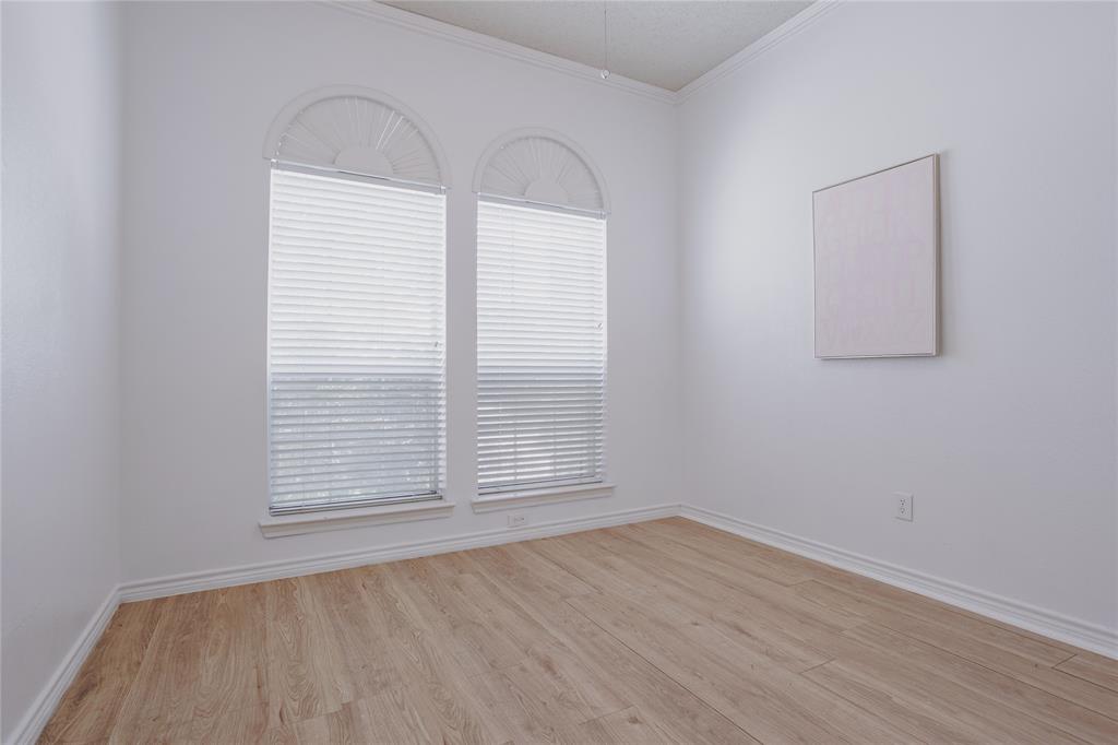 7115 Oaklawn Property Photo 19