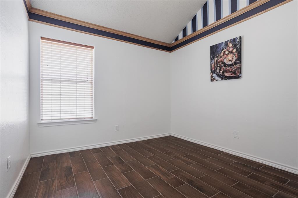 7115 Oaklawn Property Photo 22