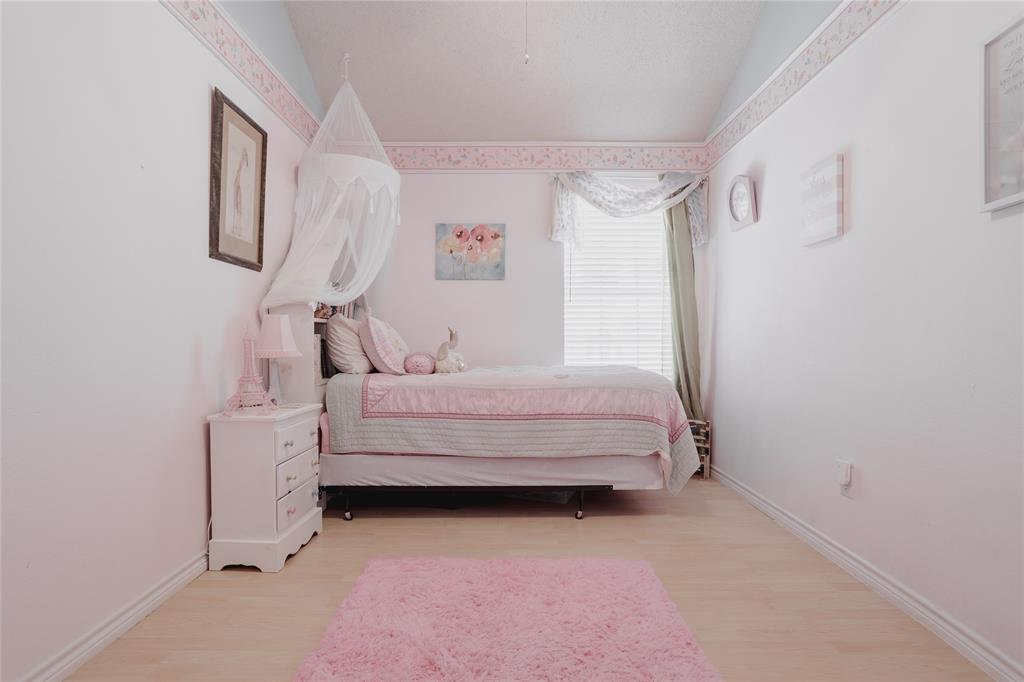 7115 Oaklawn Property Photo 23