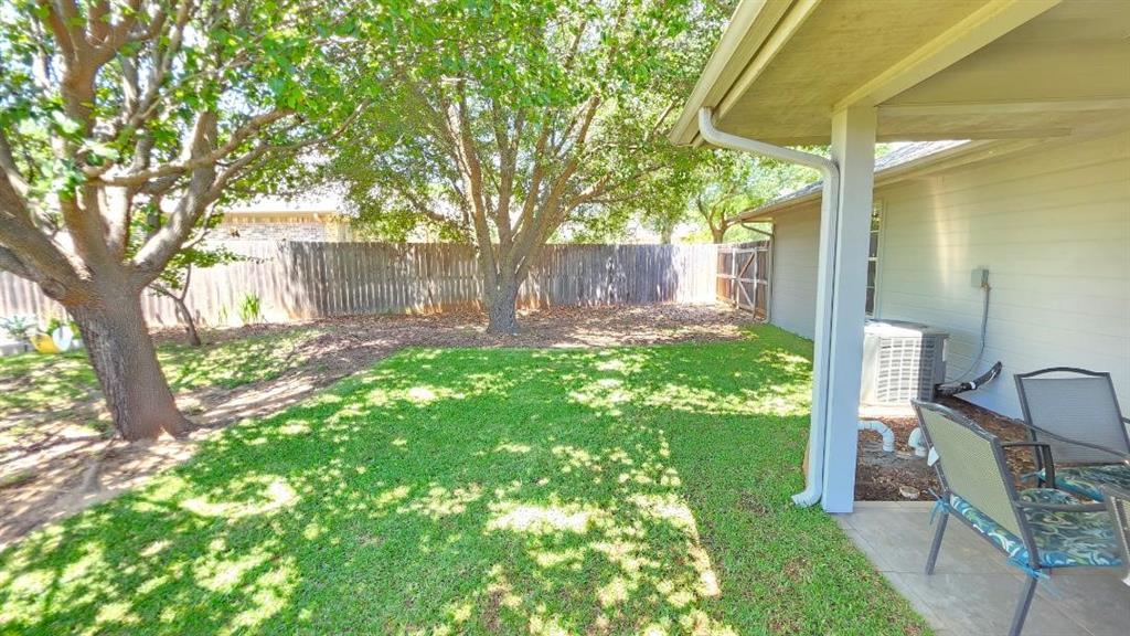 5324 Mission Circle Property Photo 5