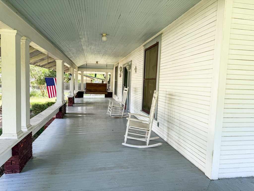 1708 S Wall Street Property Photo 5