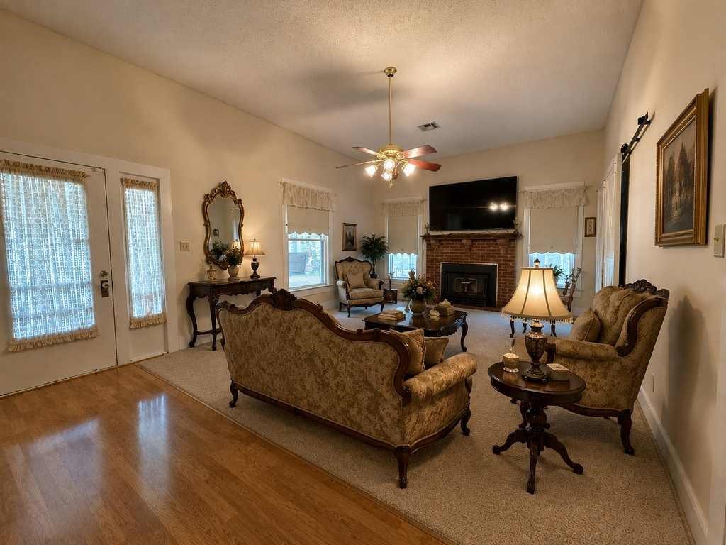 1708 S Wall Street Property Photo 12