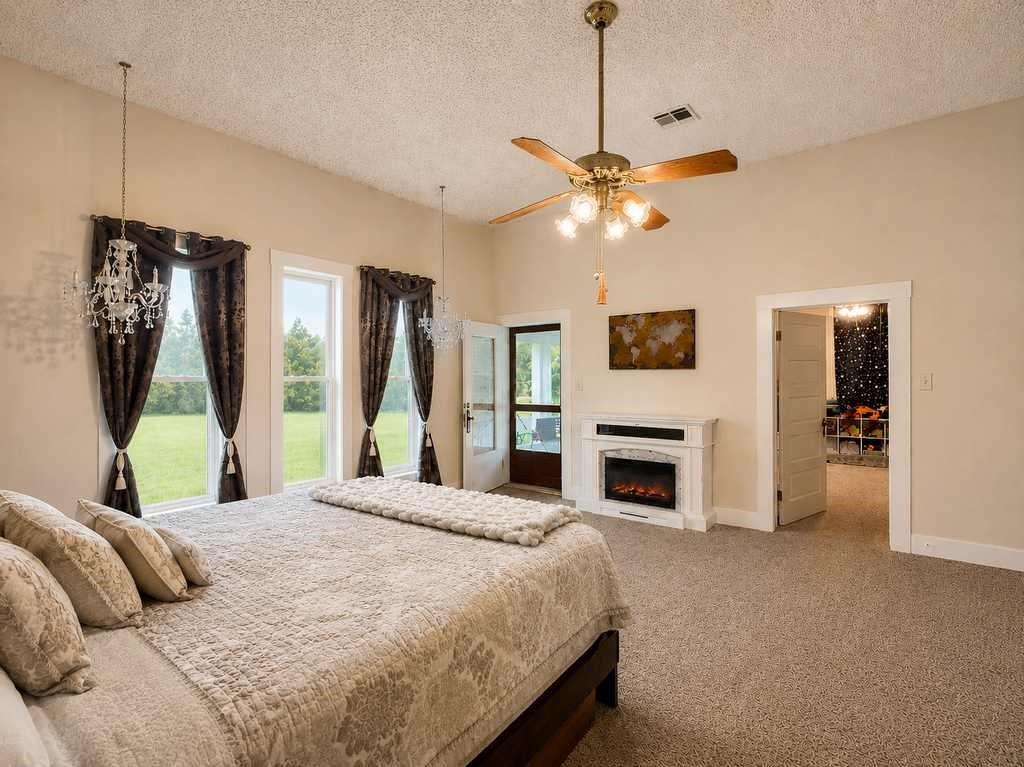 1708 S Wall Street Property Photo 16