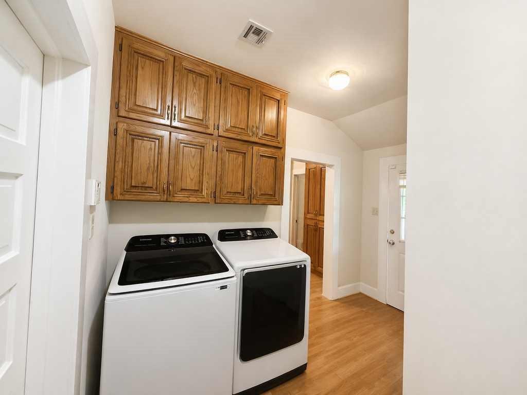 1708 S Wall Street Property Photo 23