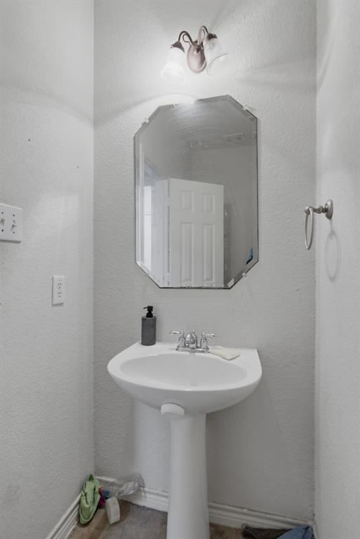 1429 Pepperidge Lane Property Photo 13
