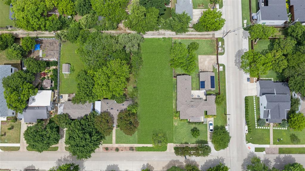 8819 Redondo Drive Property Photo 2