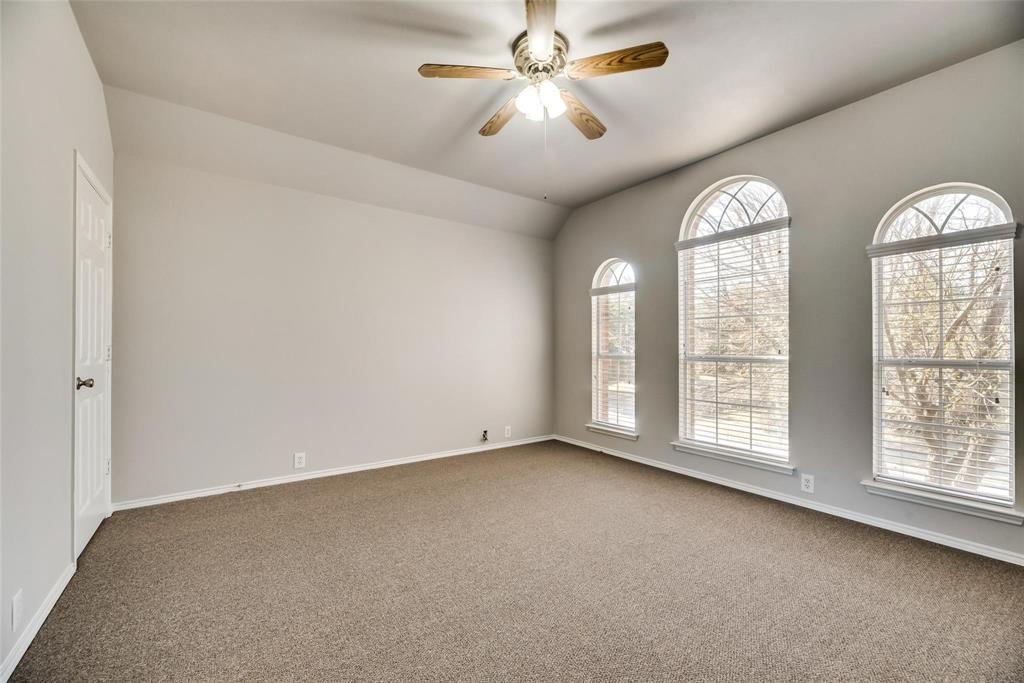 216 Touchdown Drive Property Photo 5