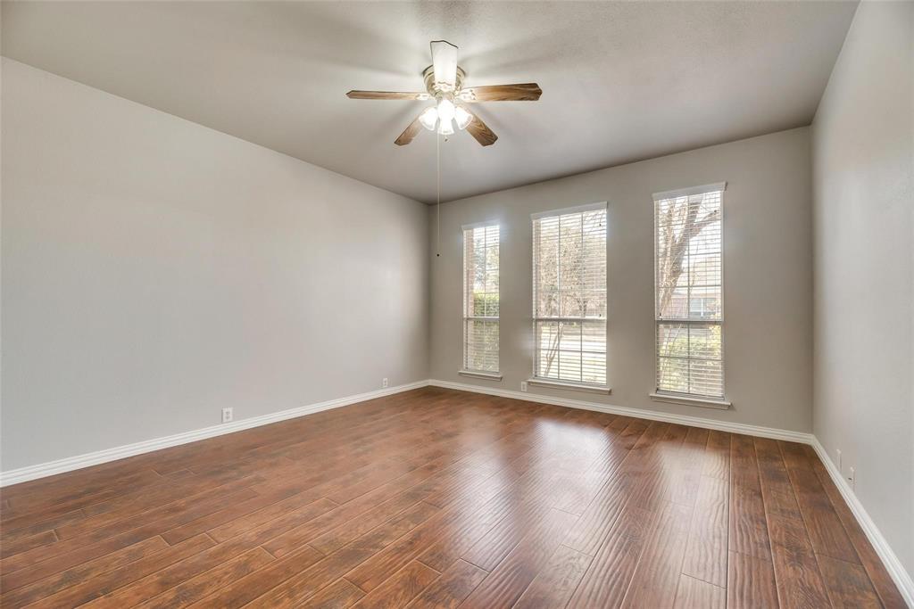 216 Touchdown Drive Property Photo 11