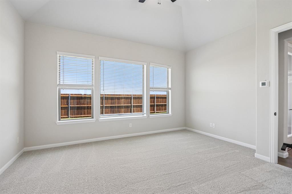 1037 Clayton Street Property Photo 29