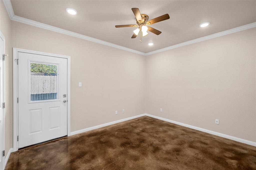 402 Spring Street Property Photo 10