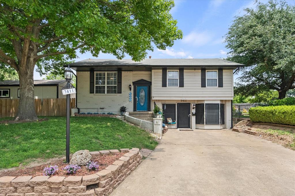 3411 Kenwood Way Property Photo 1