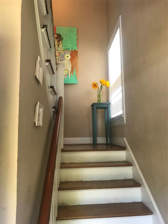 5944 Morningside Avenue Property Photo 2