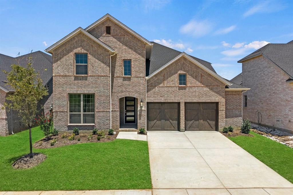 1009 Malachite Way Property Photo 2