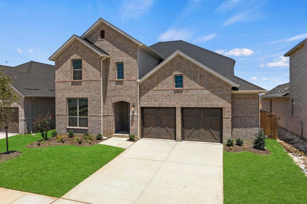 1009 Malachite Way Property Photo 3