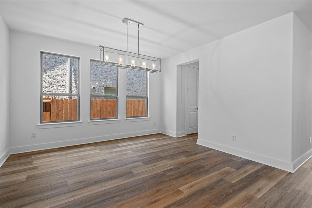 1009 Malachite Way Property Photo 16