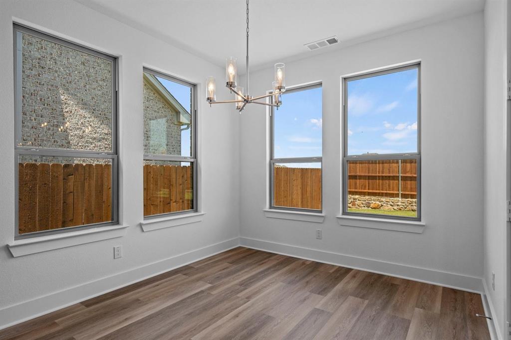 1009 Malachite Way Property Photo 18