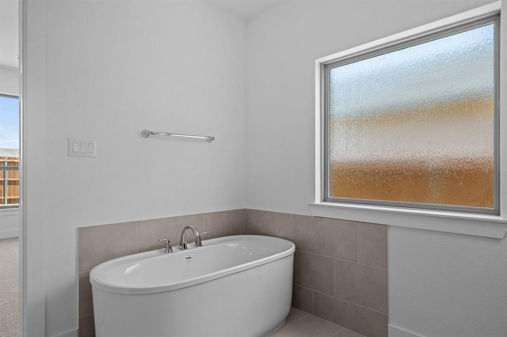1009 Malachite Way Property Photo 23