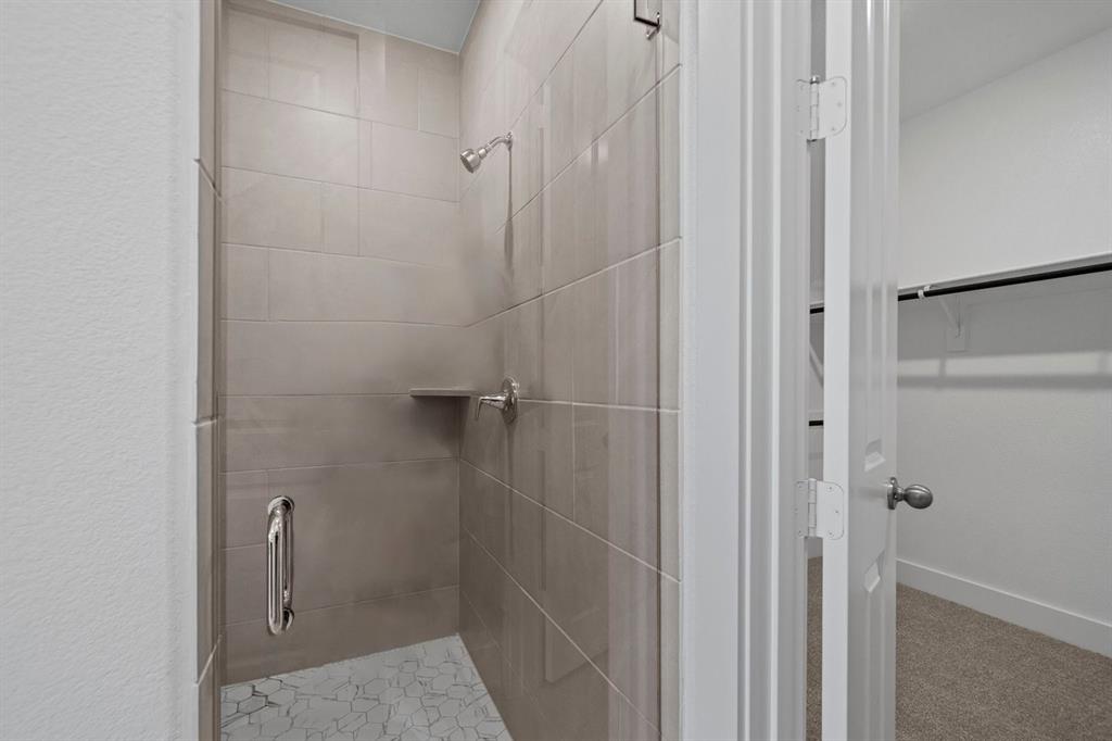 1009 Malachite Way Property Photo 24
