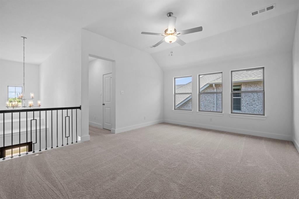 1009 Malachite Way Property Photo 26