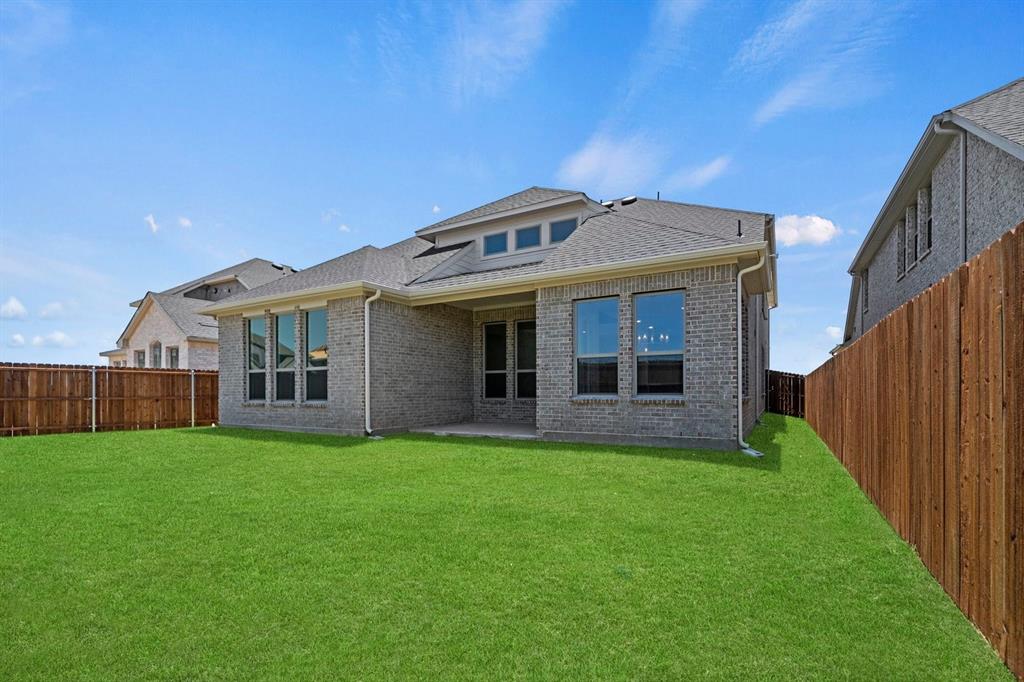 1009 Malachite Way Property Photo 35