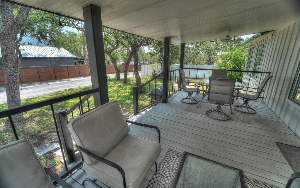 190 Oak Hill Drive Property Photo 5