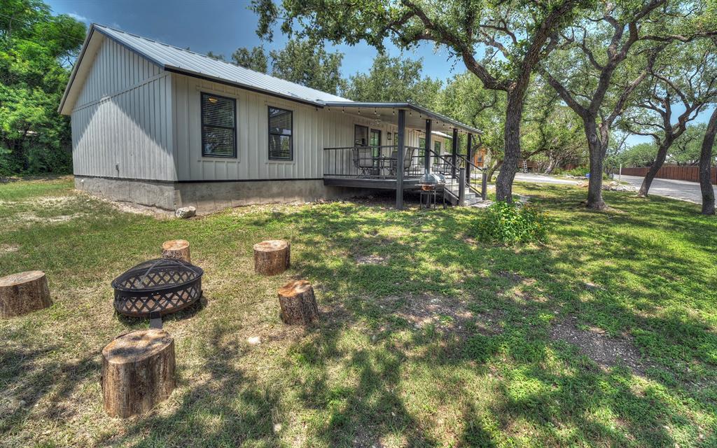 190 Oak Hill Drive Property Photo 6