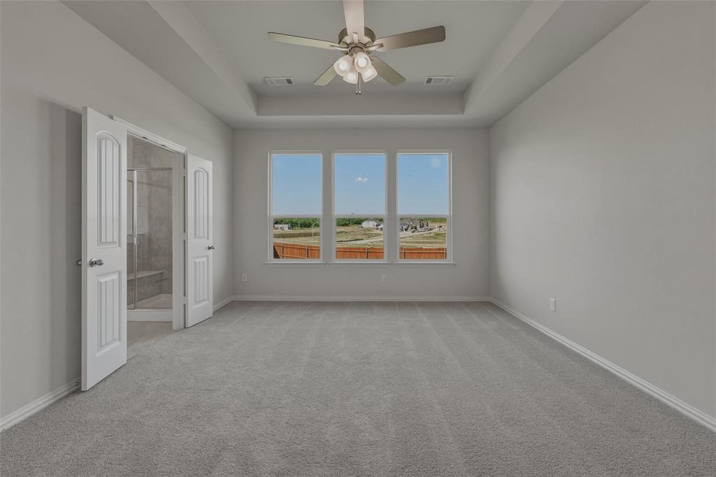 824 Elmstead Drive Property Photo 16