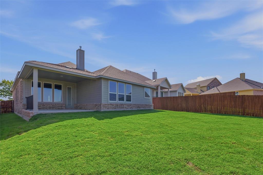 824 Elmstead Drive Property Photo 26