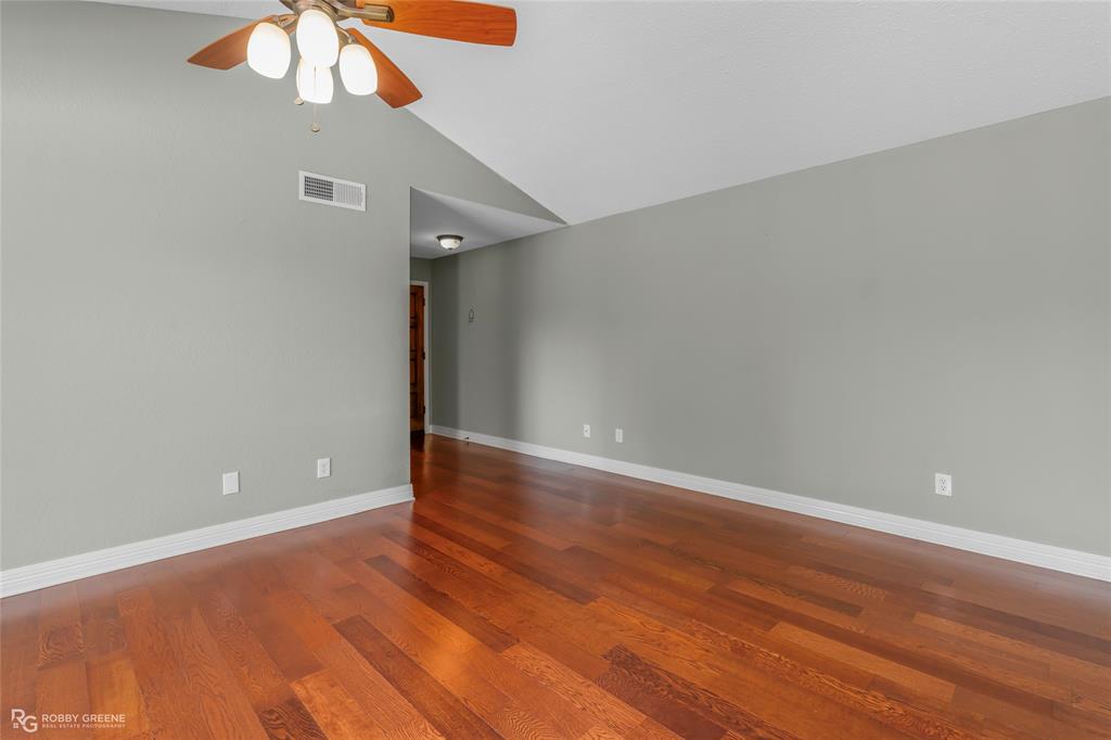 3100 Fairfield 7c Property Photo 6