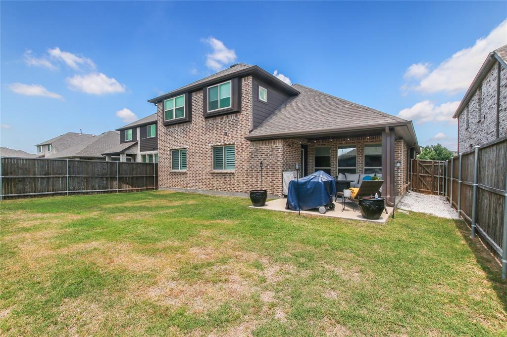 1316 Stoneleigh Place Property Photo 28