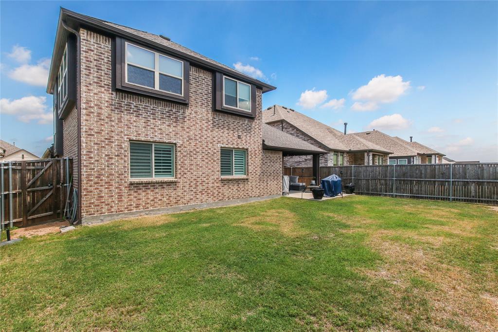 1316 Stoneleigh Place Property Photo 29