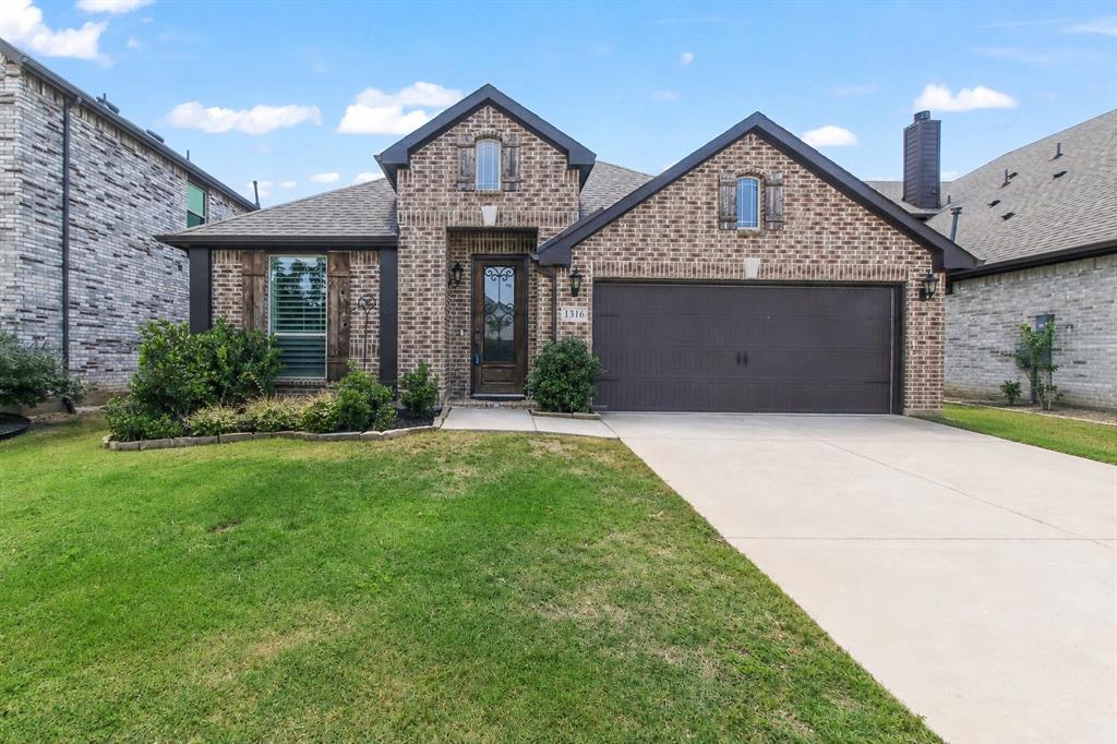 1316 Stoneleigh Place Property Photo 31