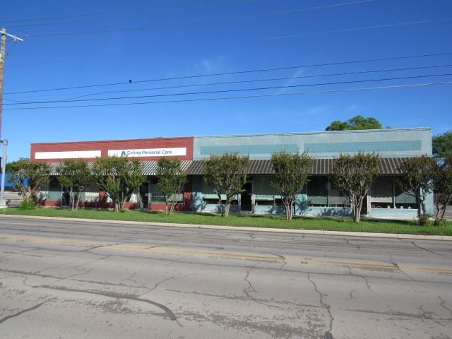 1423 Coggin Avenue Property Photo 1