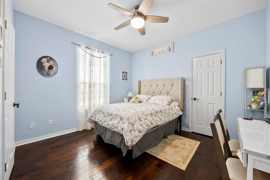 109 Aledo Pointe Drive Property Photo 25