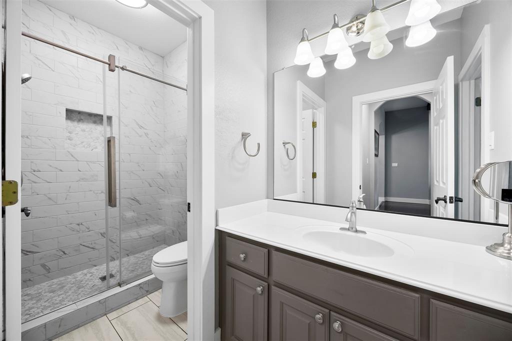 109 Aledo Pointe Drive Property Photo 26